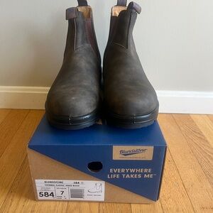 Blundstone Women’s Thermal Elastic Sided Boot in Rustic Brown